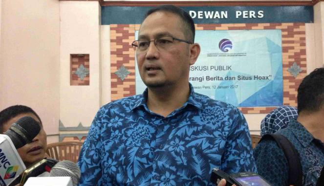 Berantas Hoax, Pemilik Akun Sosmed Harus Punya Sertifikat Digital