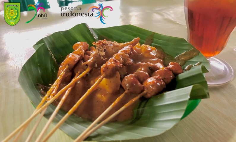 Yang Suka Pedas, Wajib Cobain Sate Padang Padeh SBY Tembilahan