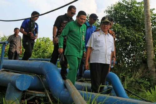 Suplay Air ke Masyarakat Macet, Bupati Inhil Datangi PDAM Tirta Indragiri