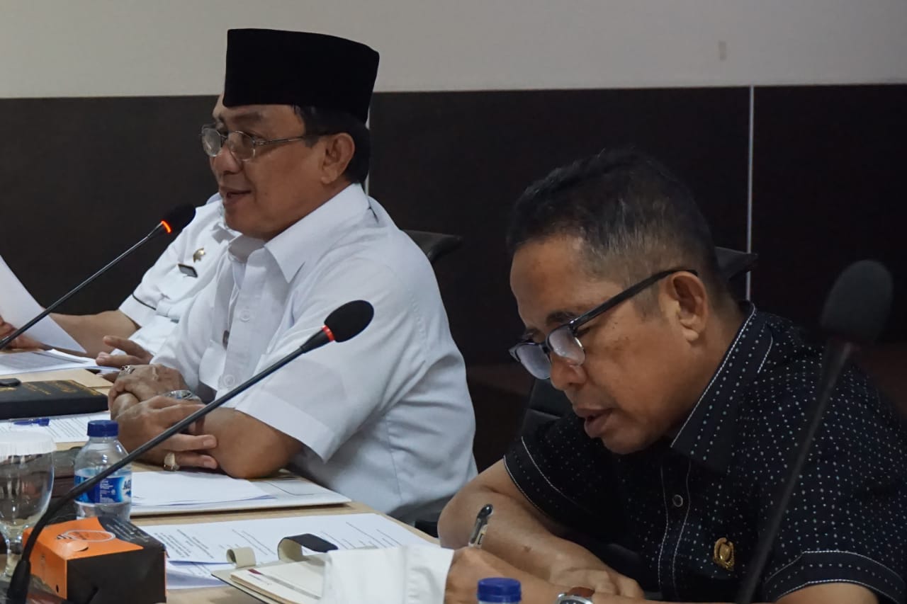 Bupati Inhil Pimpin Rapat Penyelesaian Somasi Kredit Kelompok Tani Dengan BNI