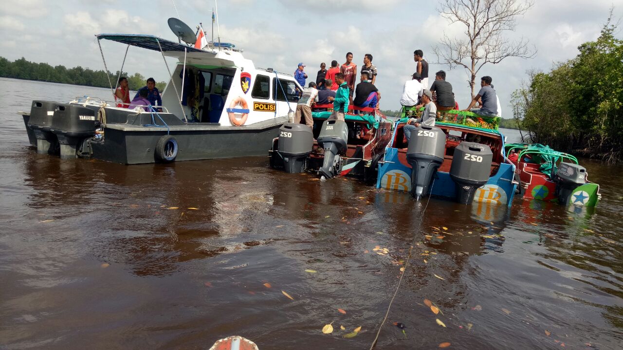 Tabrakan Speedboat di Inhil, Satu Korban Masih Hilang