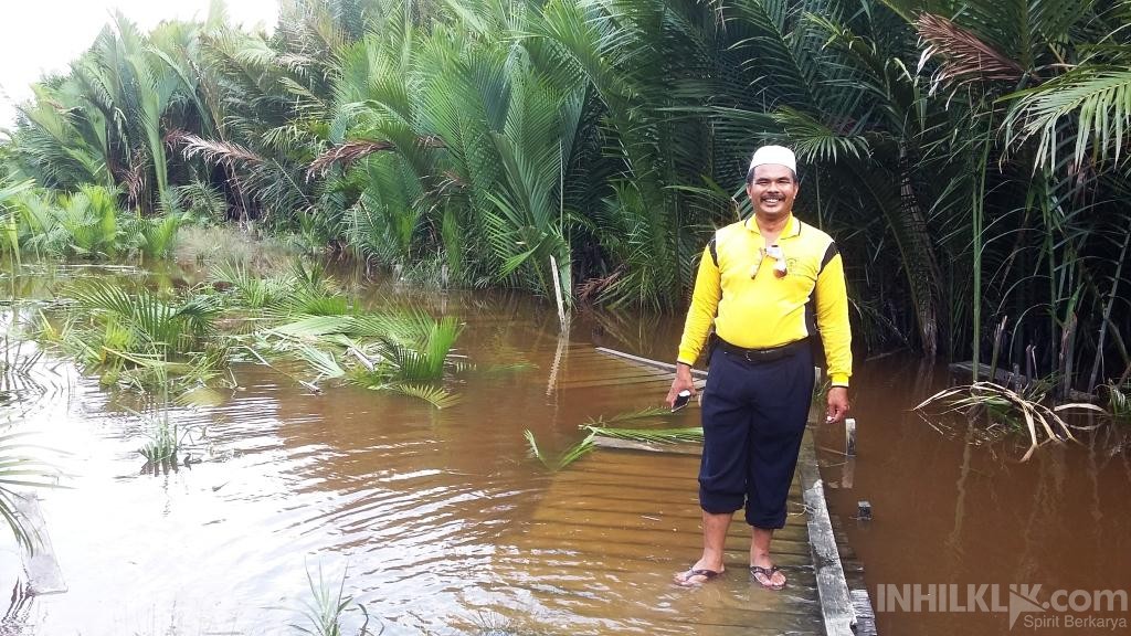 Tak Mampu Pakai Anggaran Desa, Jalan di Kuala Gaung Butuh Perhatian Pemda Inhil