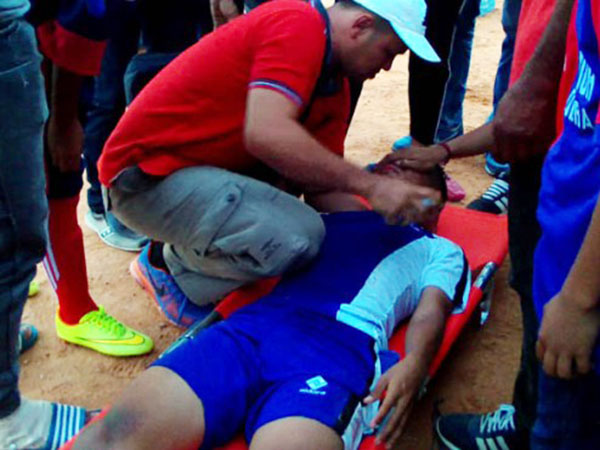6 Kartu merah di Keluarkan Wasit Di Laga Pembuka Minangkabau CUP 2017