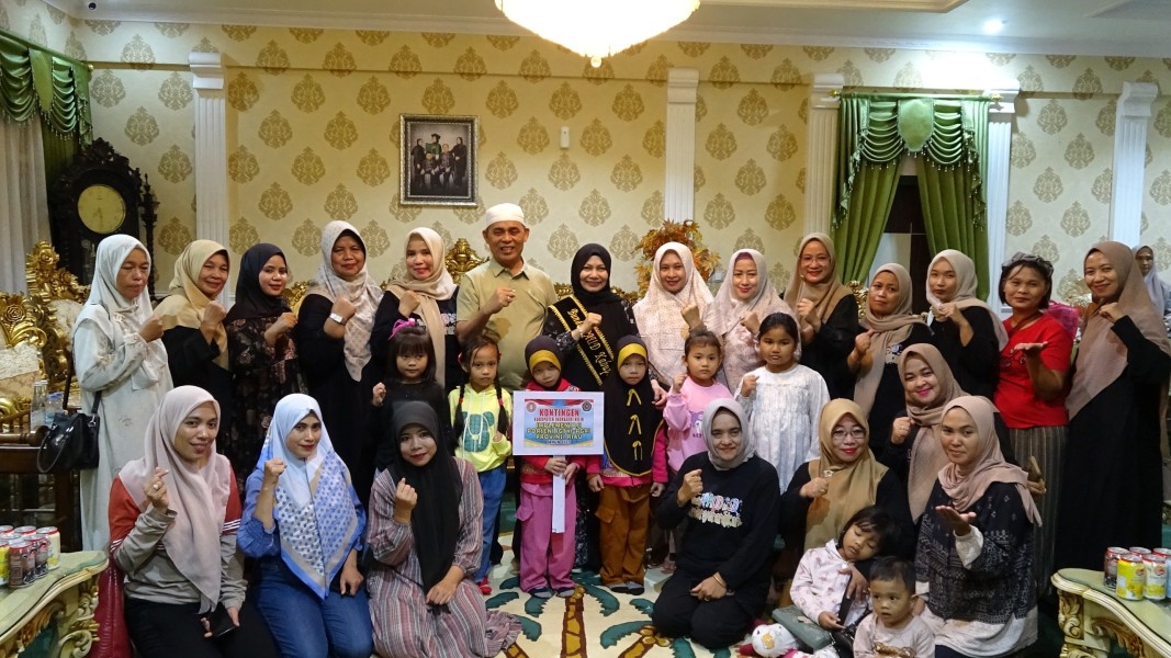 Bupati Inhil dan Bunda PAUD Lepas Kontingen PORSENI IGTKI Kabupaten Inhil