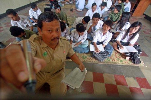 Kabar Gembira! 5 Bulan Gaji Guru Bantu yang Tertunda Sudah Bisa di Bayarkan