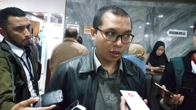 Tanggapi Hasil Survei, PPP Pastikan Solid Dukung Jokowi di Pemilu 2019