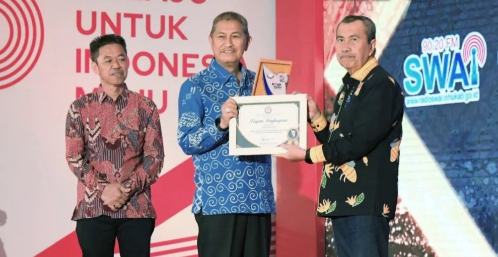 Gemilang FM Sabet Penghargaan KPID Riau Award 2023 Sebagai LPPL Terbaik Se-Provinsi