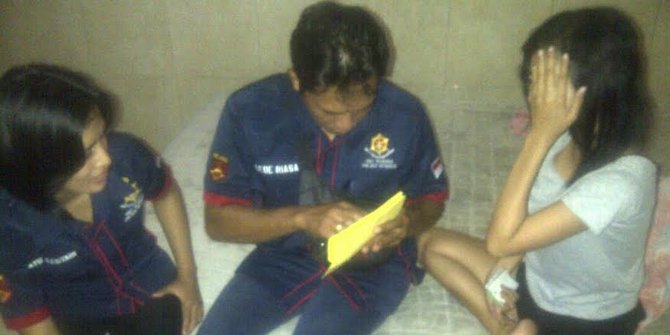 Razia, Polisi Amankan Siswa SMA Sedang Pesta Seks Rayakan Kelulusan
