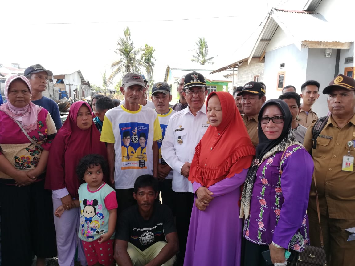 Bupati Inhil Prihatin Atas Musibah Kebakaran Yang Menimpa Warga Sungai Guntung