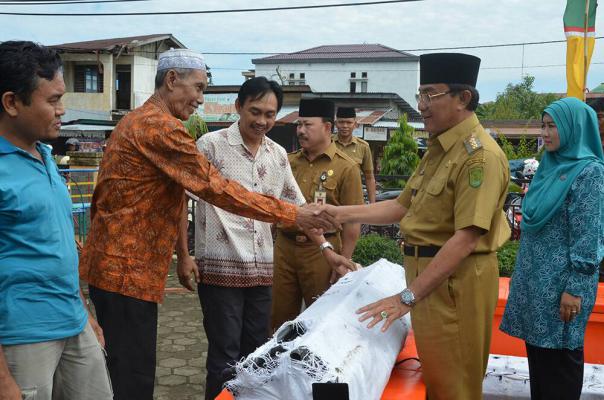 Kondisi Yang Tidak Mendukung, Ketua TP PKK Inhil Minta Pasar Murah DIpindahkan