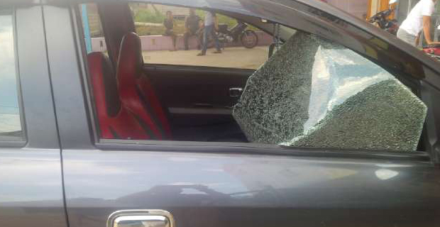 Hitungan Detik, Mobil Warga Duri Jadi Sasaran Maling Pecah Kaca