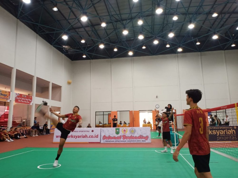 Porwil XI Sumatra, Atlet Sepak Takraw Riau Menang Lawan Tim Jambi