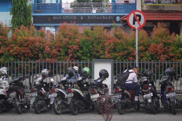 Masih Banyak Pelajar Bawa Motor, Kadisdik Pekanbaru ‘Serahkan’ ke Aparat