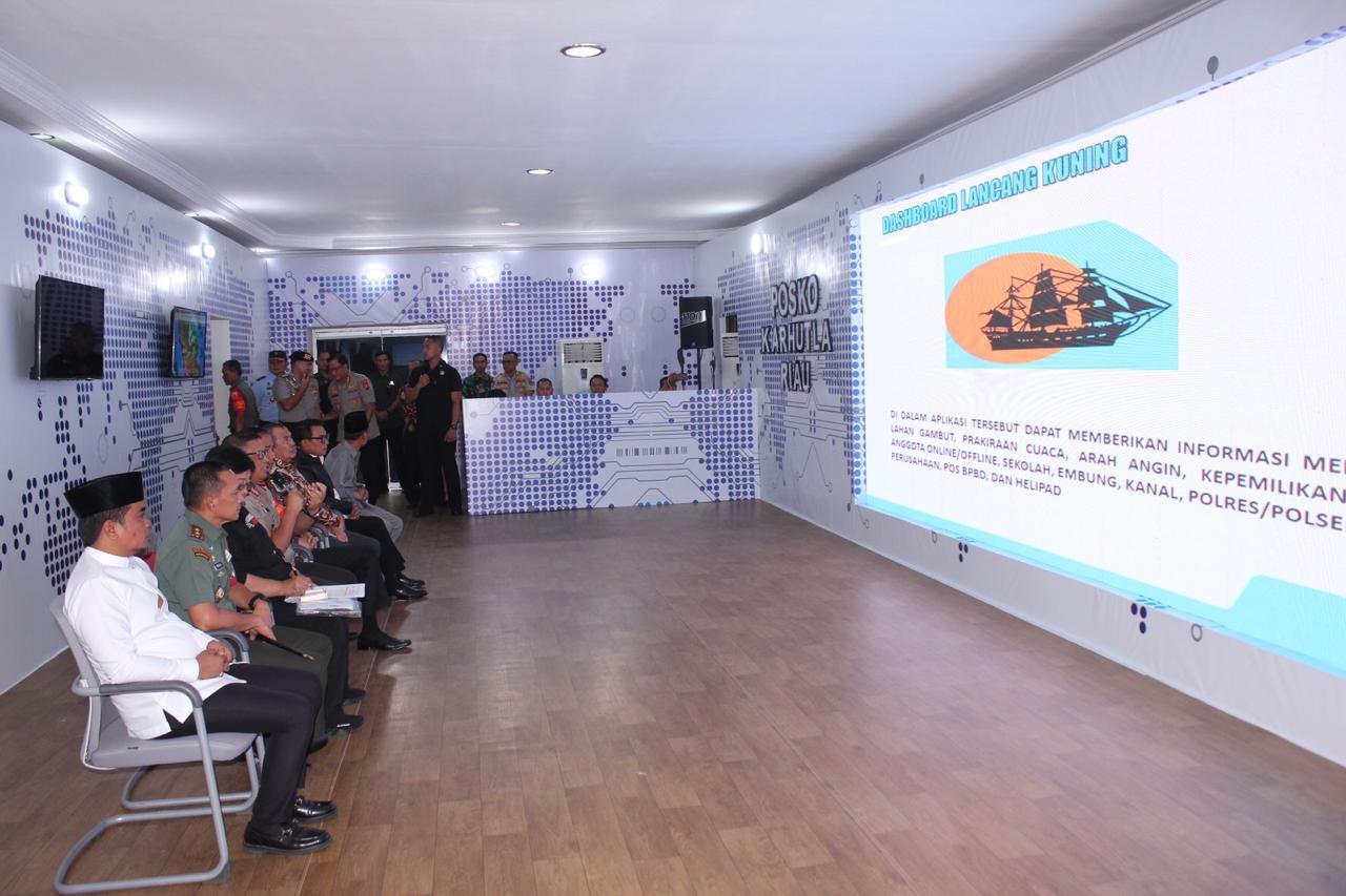 Sebelum Menaiki Pesawat, Presiden Jokowi Berpesan Dashboard Lancang Kuning Bagus Sekali