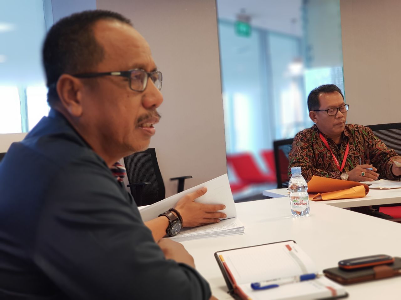 Bahas Tunggakan Retribusi, Pemkab Inhil Rapat Mediasi Dengan Sejumlah Perusahaan Telekomunikasi