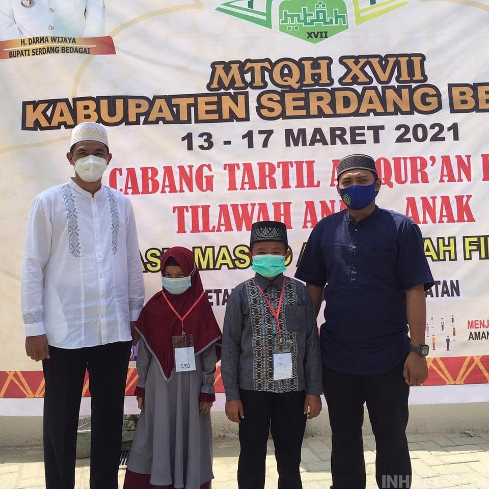 Siswi SD IT Ummi A'yuni dan Santri - Guru Tahfidz Ummi A'yuni Raih Juara di MTQH ke-XVII Tingkat Sergai