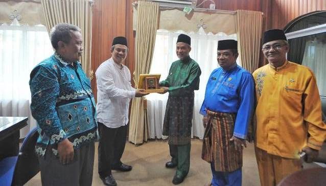 Lulusan Perguruan Tinggi Diharapkan Mampu Ciptakan Peluang Kerja