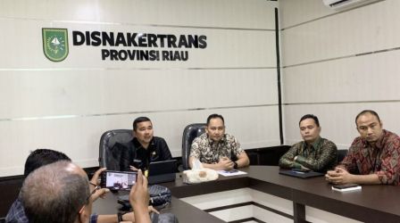 Disnaker Riau Resmi Buka Posko Pengaduan THR, Ini Lokasinya