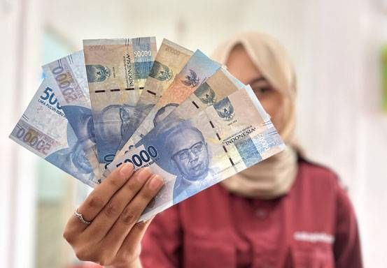 Rupiah Gagal Unjuk Gigi Atas Mata Uang Dolar