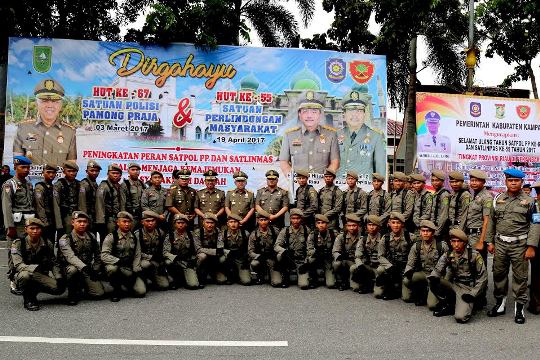 Bupati Inhil Hadir Pada Acara HUT Satpol PP dan HUT Satlinmas di Pekanbaru