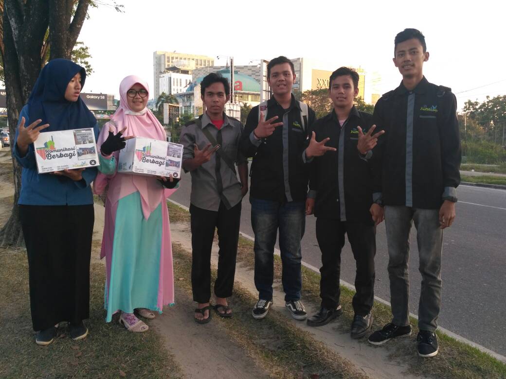 Himakom UIN Suska Riau Galang Dana untuk Panti Asuhan