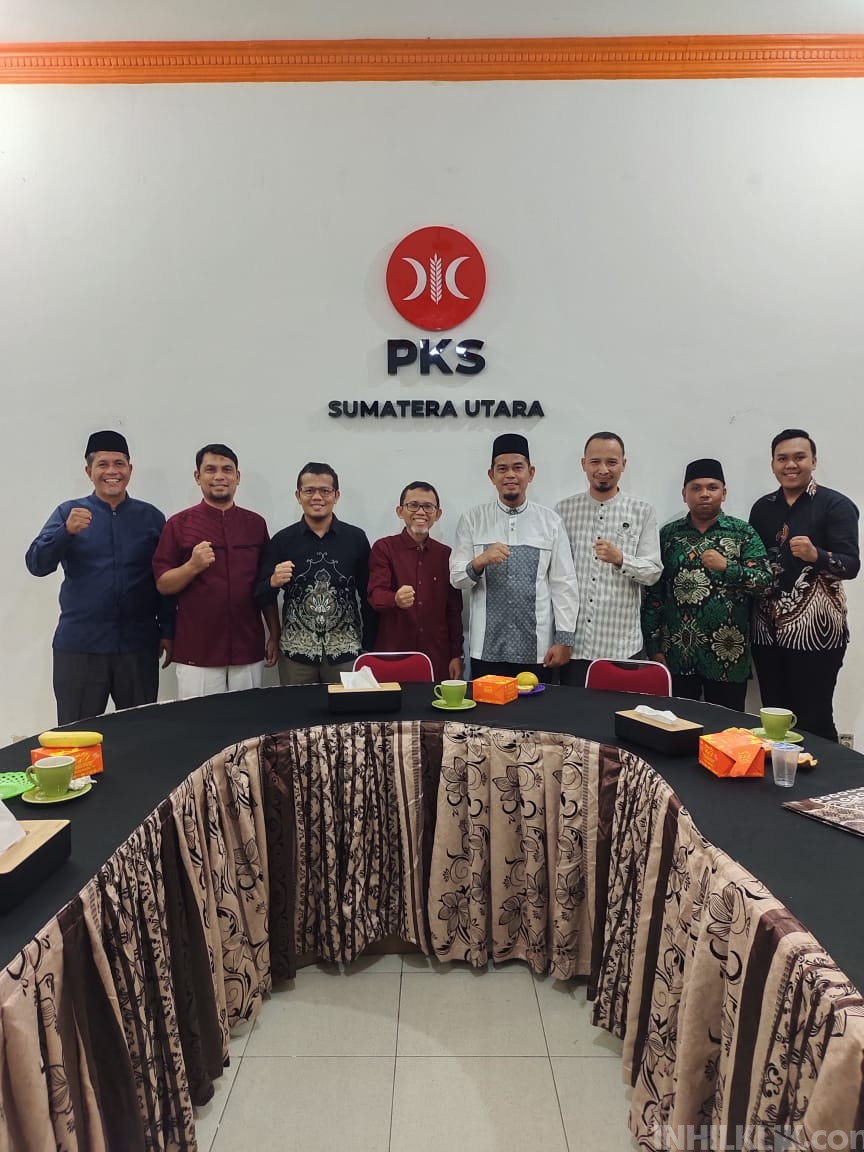 Ketua PD Al-Washliyah Batubara Bacalon Bupati Kunjungi Kantor DPW PKS Sumut