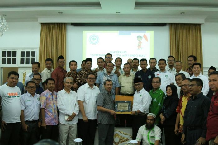 Silaturahmi Apkasindo dengan Gubernur Riau