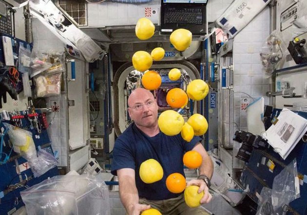 Ternyata Astronot Juga 'Belanja' Makanan Lho di Luar Angkasa