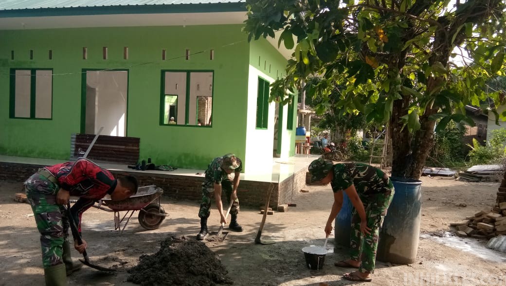 Satgas TMMD Kodim 0204/DS Terus Percantik Musholla Al Kahfi