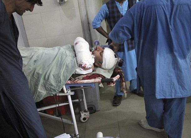 Seorang Anak Ledakkan Bom Bunuh Diri di Acara Pernikahan