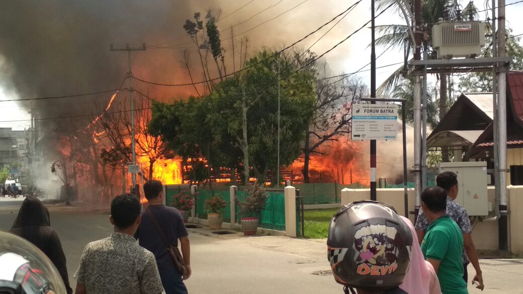 11 Unit Asrama Polisi Polres Inhil Ludes Terbakar