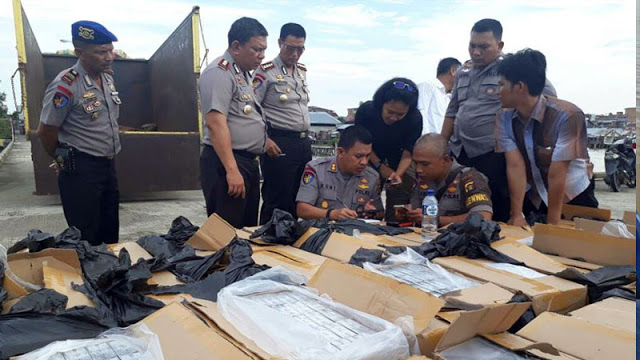 Ratusan Bal Rokok Ilegal Tujuan Pulau Kijang Berhasil Digagalkan