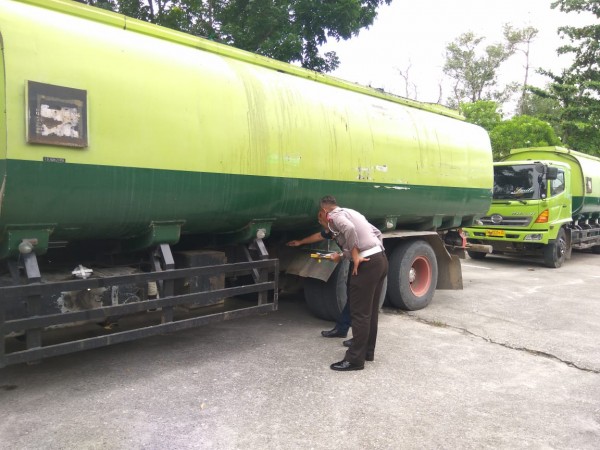 Perusahaan Sawit di Riau Tidak Berkontribusi Terhadap Infrastruktur Jalan