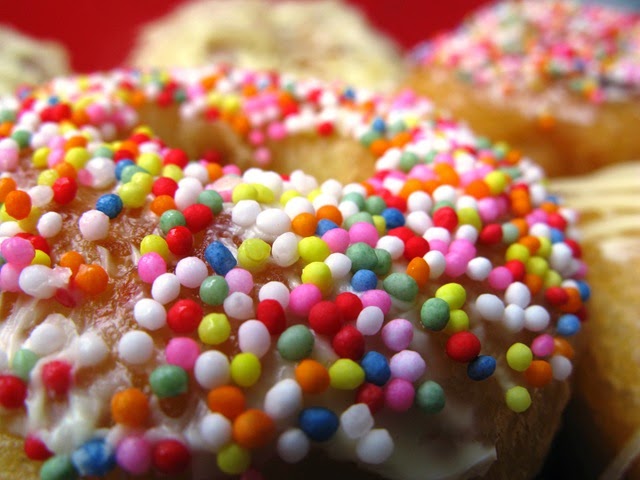 Ikuti Pertandingan Makan Donat 1Kg, Seorang Pria Tewas Tersedak