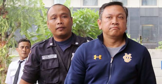 Uang Suap Bupati Pakpak Bharat Dipakai untuk ‘Amankan’ Kasus Korupsi Istrinya