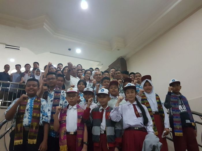 Riau Jadi Tuan Rumah OSN, Kontingen Riau Dapat Motivasi Dari Gubri