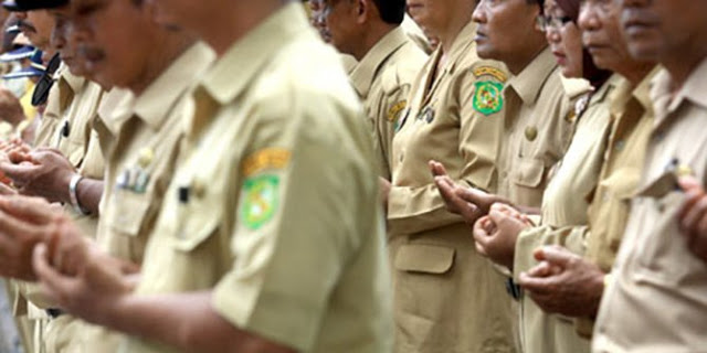 Pemkot Padang Bakal Potong Tunjangan PNS Malas