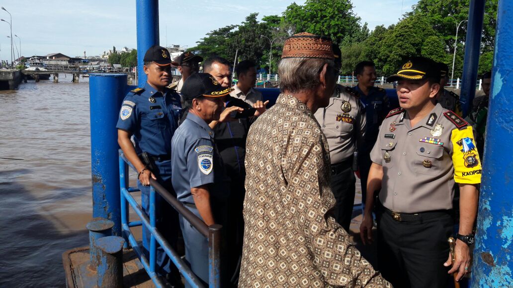 Kapolres Tinjau Pos Pengamanan dan Pelayanan Operasi Lilin Siak 2017