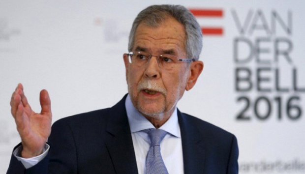 Presiden Austria Minta Semua Wanita Berhijab Jika Islamophobia Meluas