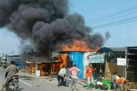 Pagi Tadi Terjadi Kebakaran Di Sekitar SPBU Rumbai