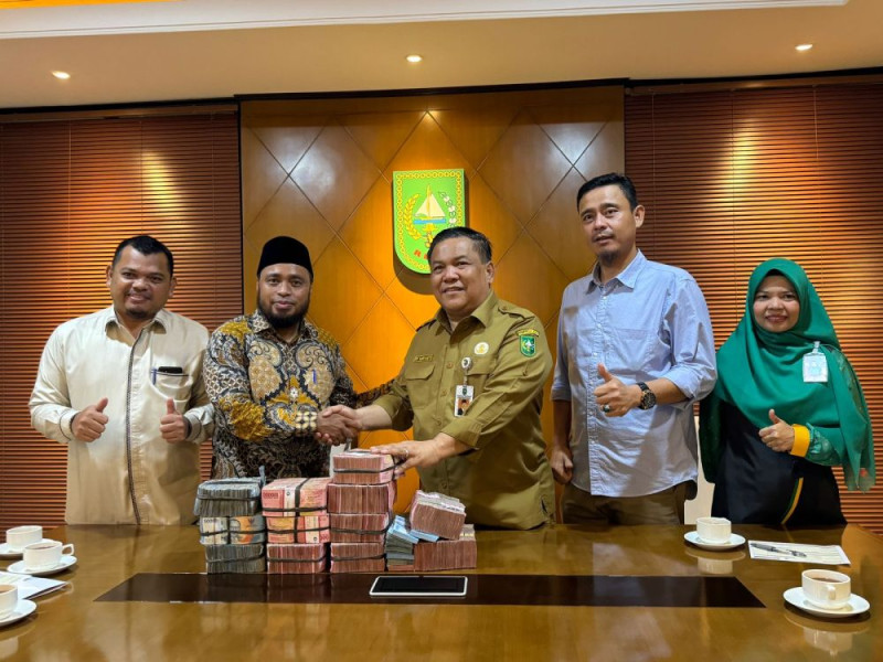 Bantuan Palestina dari ASN dan Tenaga Honorer Pemprov Riau Capai Rp1,189 Miliar