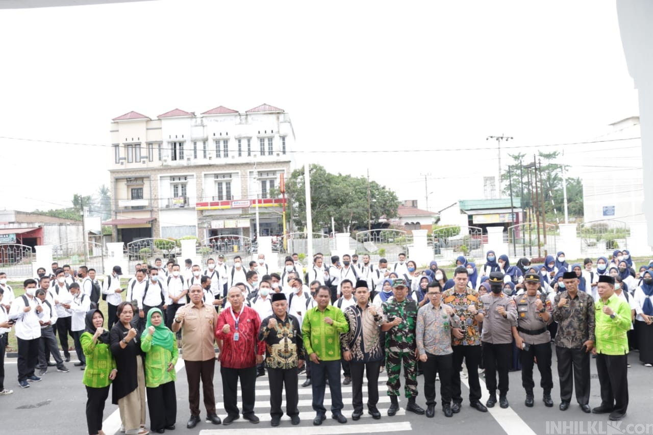 Bupati Sergai Jadi Pembina Apel Siaga Petugas Pendataan Awal Regsosek 2022