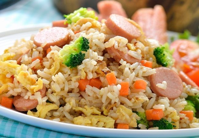 Resep Nasi Goreng Sosis yang Gampang Diracik untuk Sarapan Anak