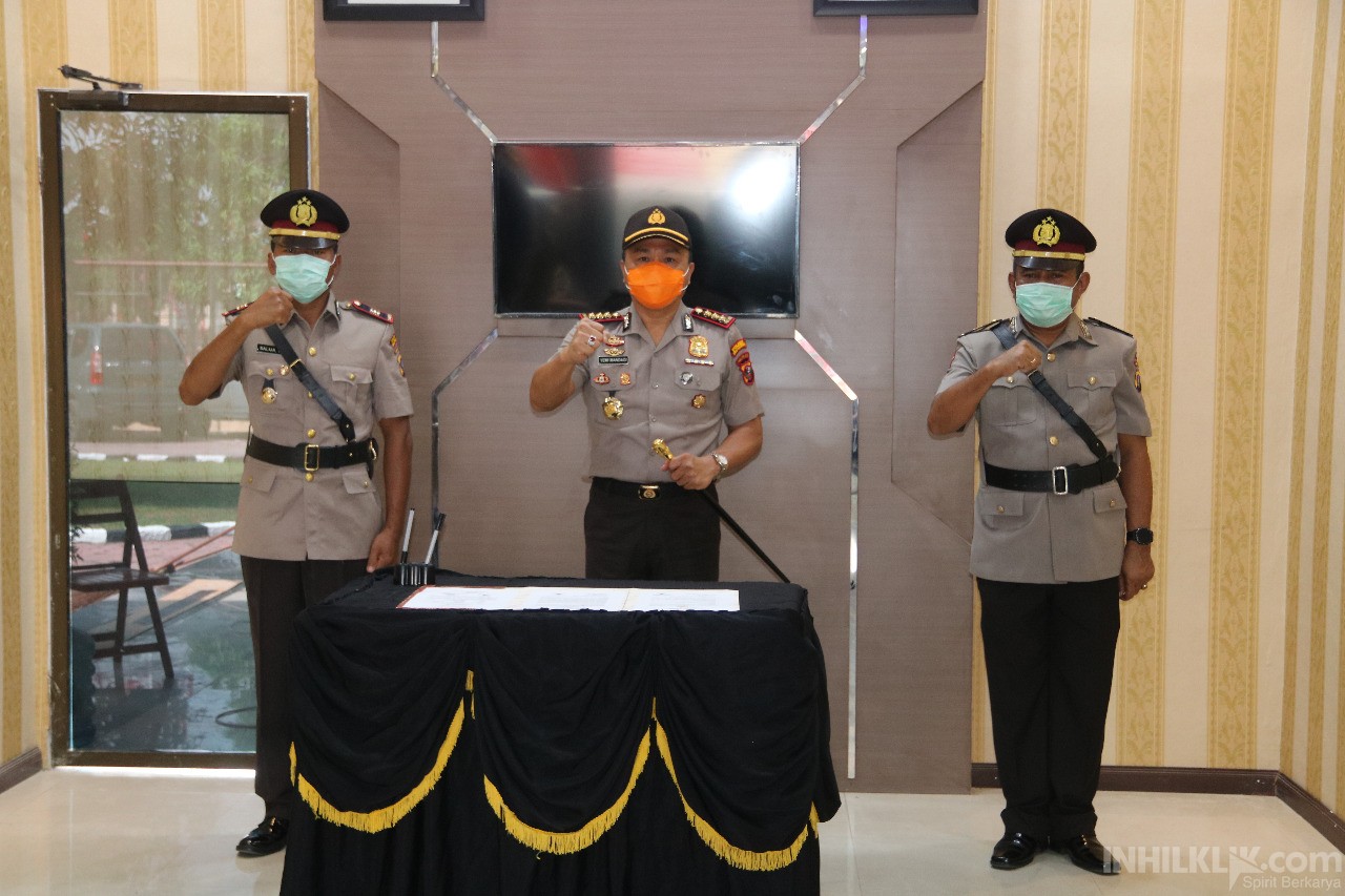 Kapolresta Deli Serdang Pimpin Sertijab Kapolsek Tiga Juhar*
