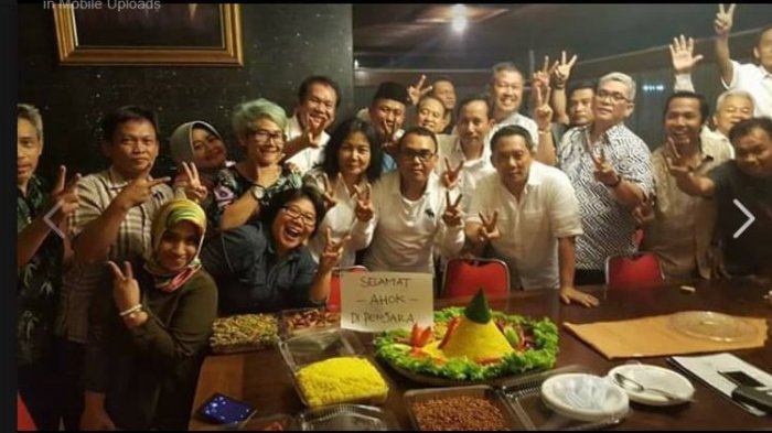 Beredar Foto Syukuran atas Vonis Ahok, Prabowo Sebut Itu Spontanitas