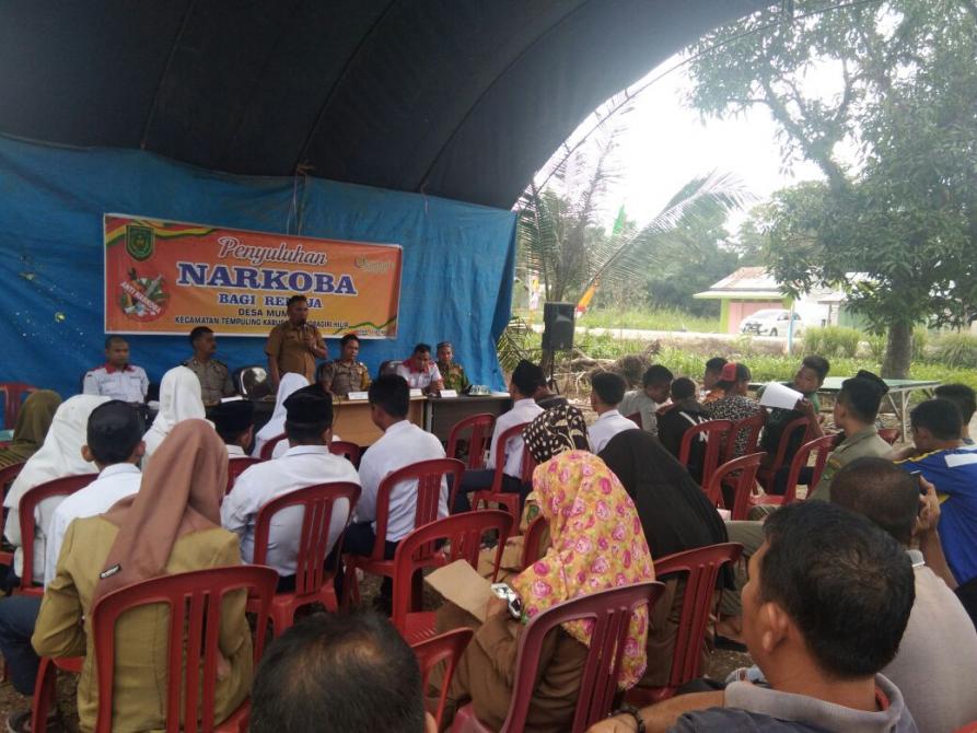 Hadirkan Pemateri dari Pemuda BNN Inhil dan Polri, Desa Mumpa Lakukan Penyuluhan Narkoba