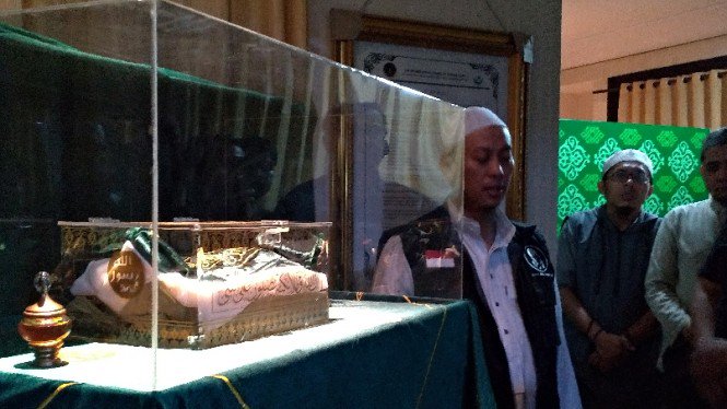 Opick Ungkapkan Mimpi Isyarat untuk Jaga Rambut Nabi Muhammad SAW