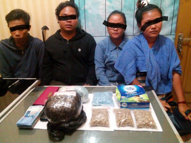 Berniat Bawa 1Kg Sabu Dan 8.000 Ekstasi, 2 Pasang Sejoli Di Tangkap Polda Riau
