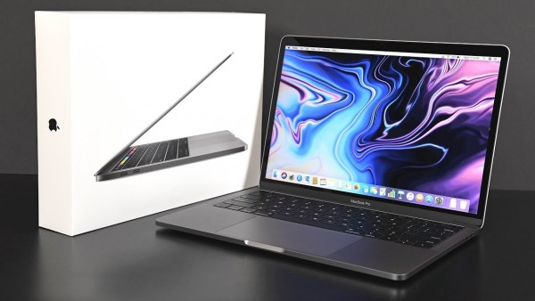 Waduh! Amerika Larang Sejumlah Seri Apple MacBook Pro Masuk Pesawat