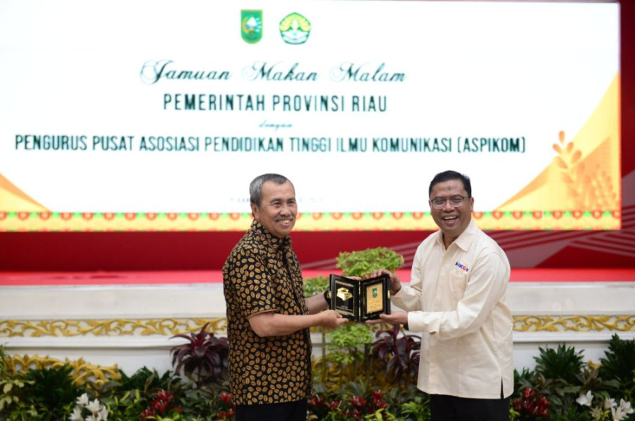 Sambut Kedatangan Aspikom, Gubri Promosikan Destinasi Wisata Riau